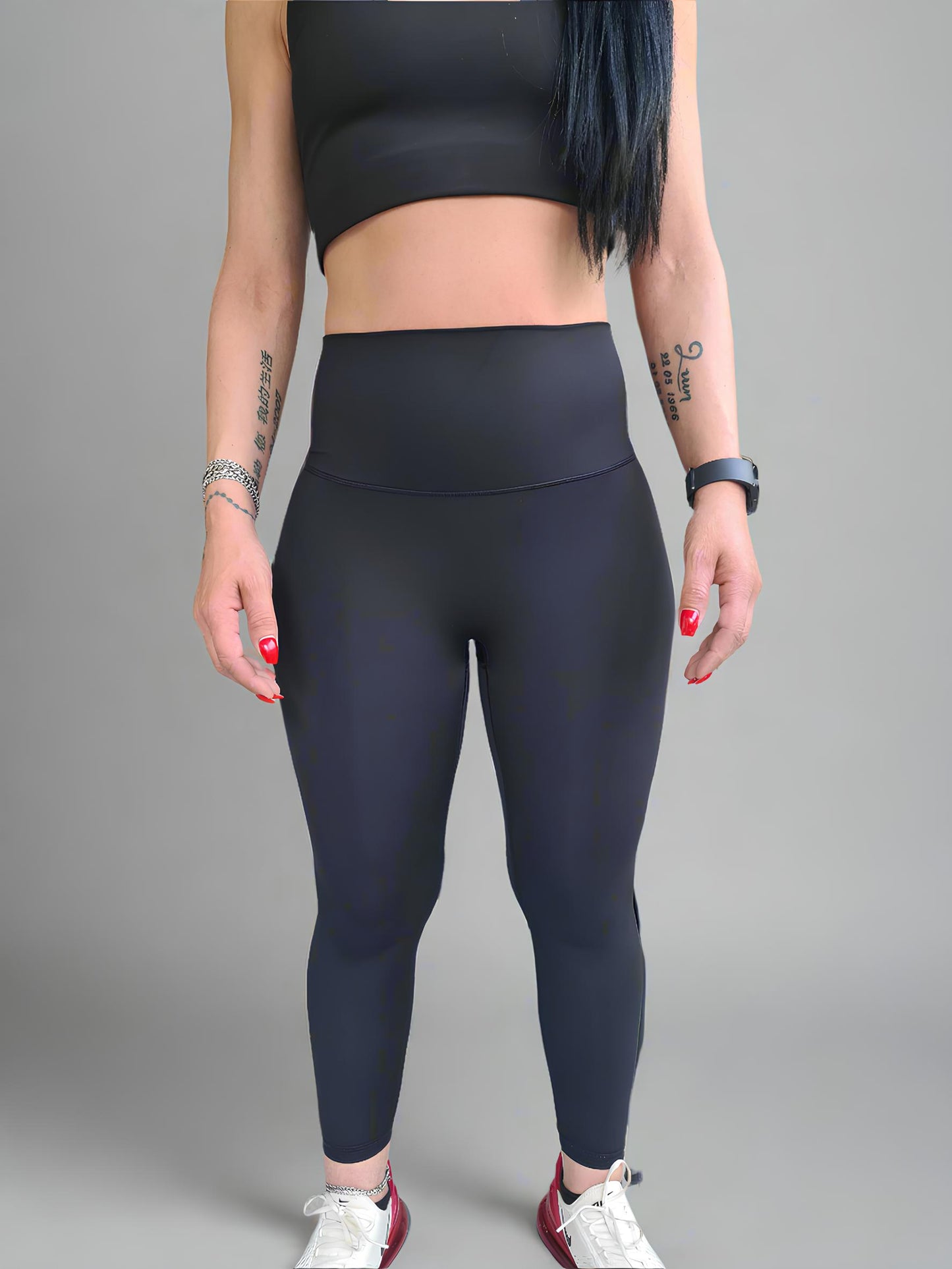KOMMER SNART Pre order AURA Seamless Tights Svart